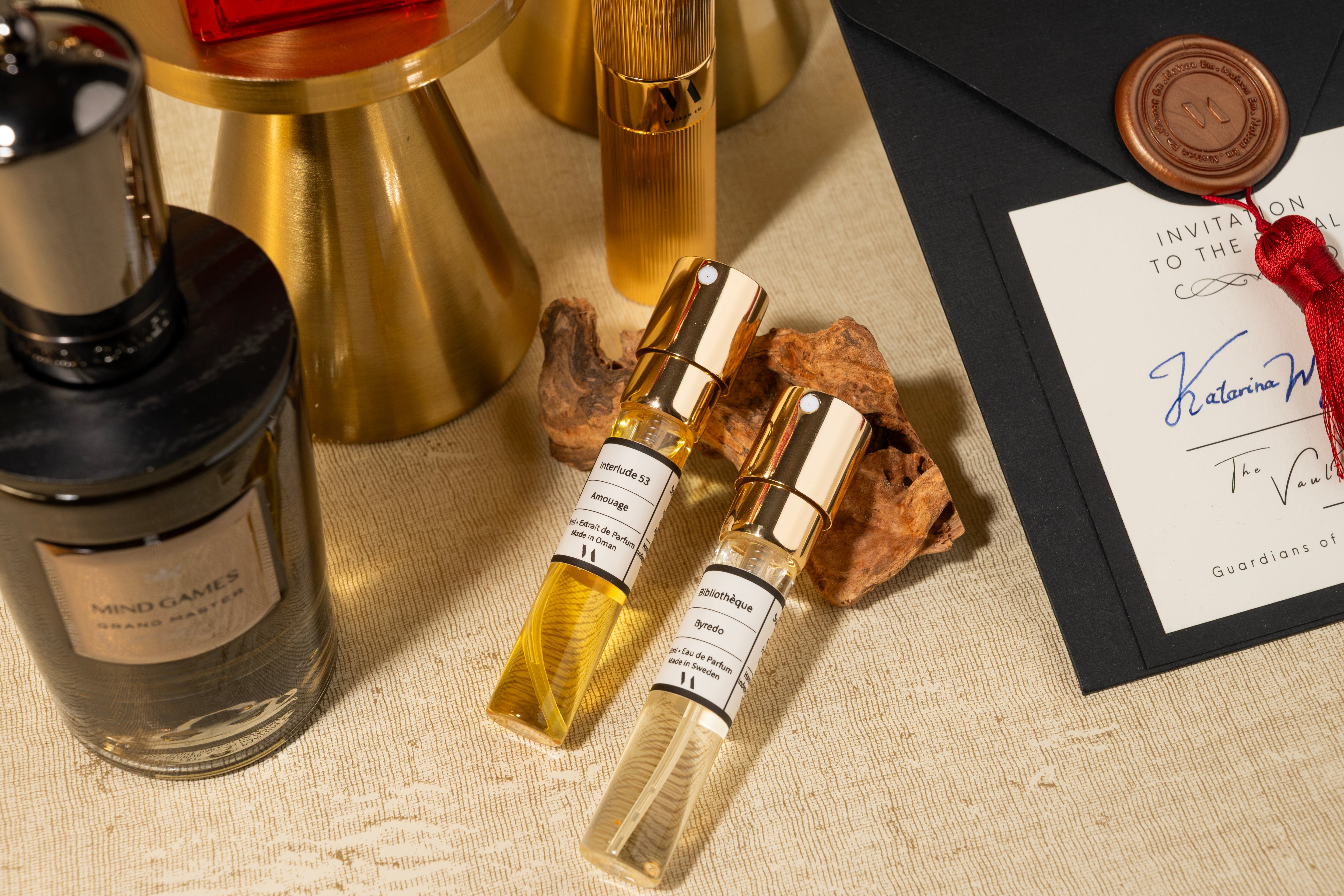 Fragrance Layering Guide: How to Create a Unique Scent